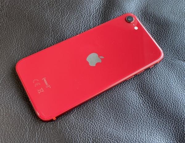 原创苹果安卓没一款像样的小屏旗舰所以iphonese2才卖爆
