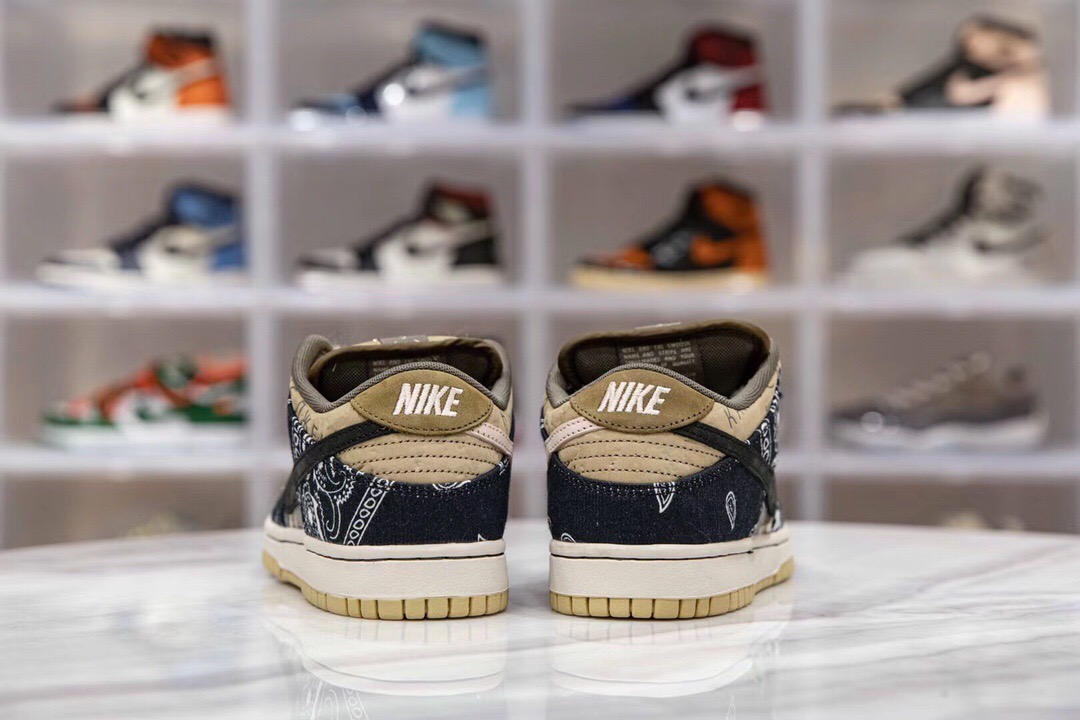 2020年度最佳板鞋，DUNK腰果花配色来袭！又是玩法花样的鞋