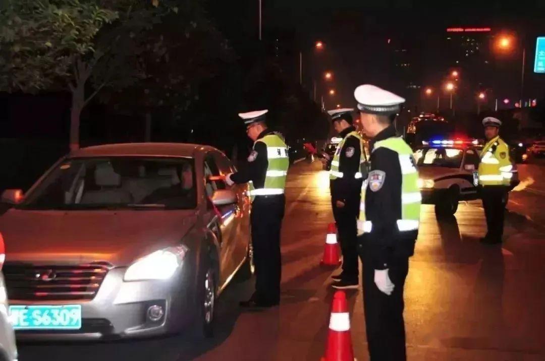 什么叫代驾司机 0557c73bb842464c814bcc13f8092b4d.jpeg