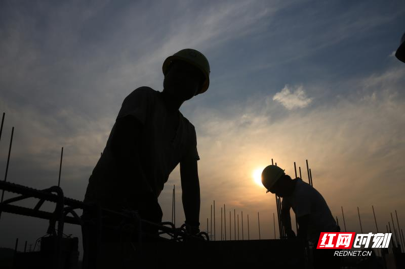 桂阳 投资13亿元扩学位补短板构建优质教育体系 施工