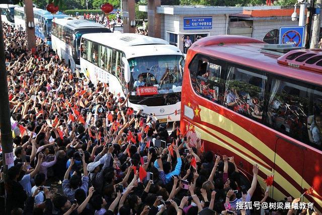 【武大】天大武大并列第10,前十多所高校让人很意外最新985大学排名