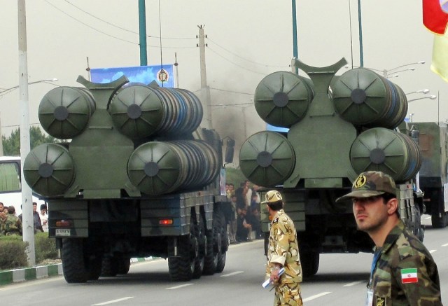 美总统放“狠话”惹祸了!伊朗军方表态,疑似