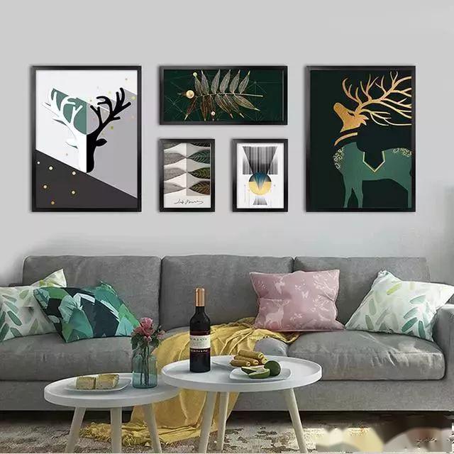 装饰画怎么挂正 3c94cbc0e3a34236beca9d9ebb46121d.jpeg