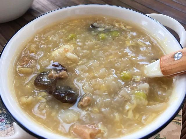 梦见煮粥，寓意与解析