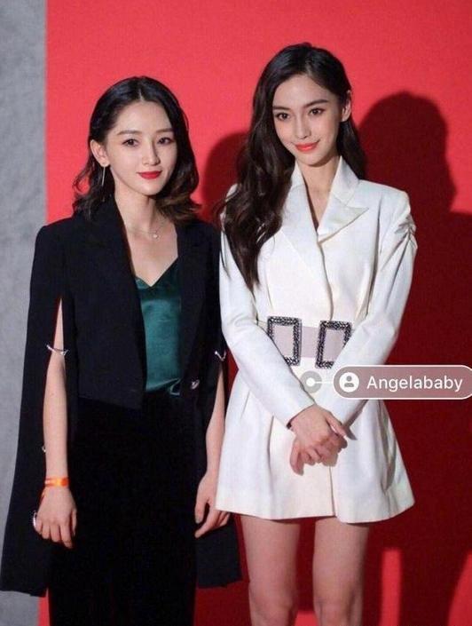 看了网红与明星合影，你就明白网红为什么不能