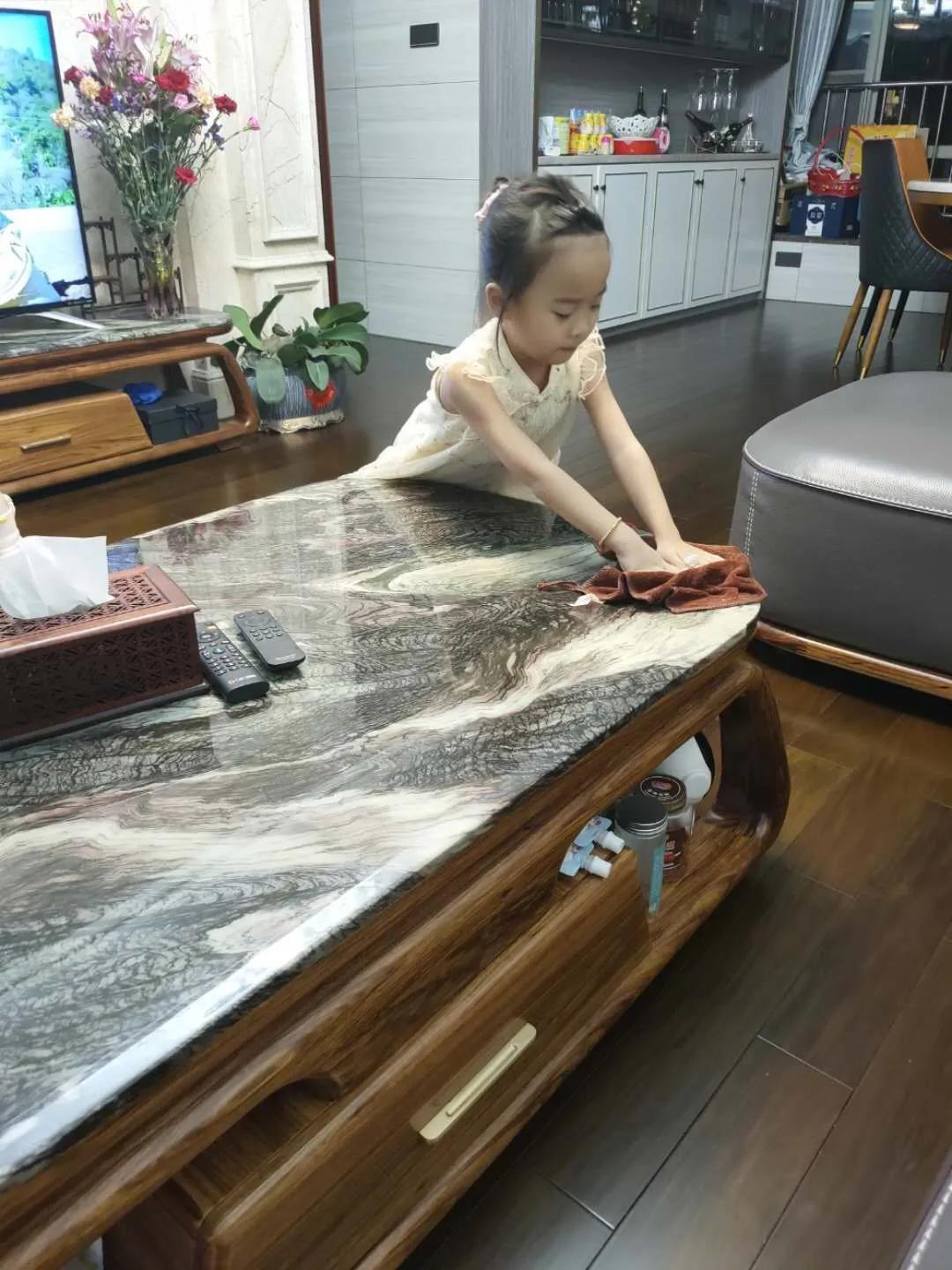 原创中国小学生每天劳动12分钟，为何我们的教育越来越“反生活”？