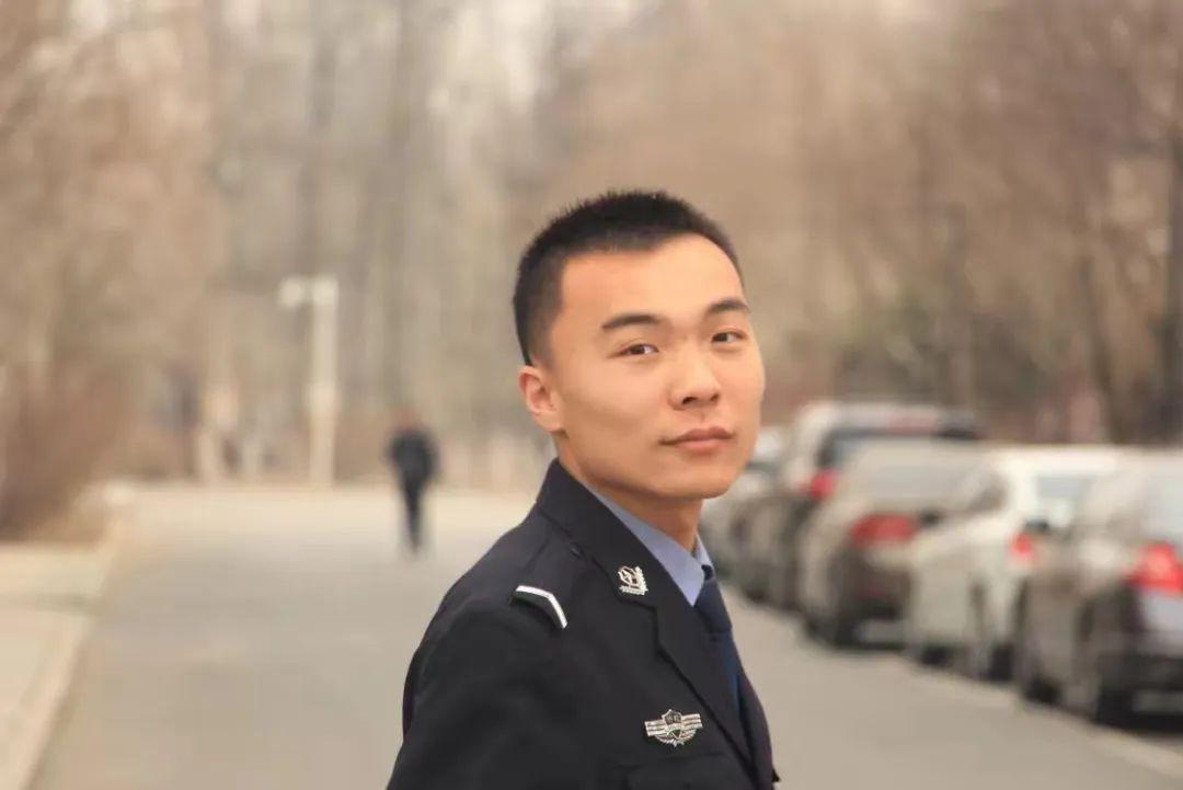 青春有很多样子,很庆幸我的青春有穿警服的样子(内有福利)