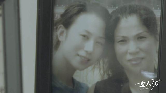 曾因相貌被质疑，44亿女主马丽嫁小11岁老公，升