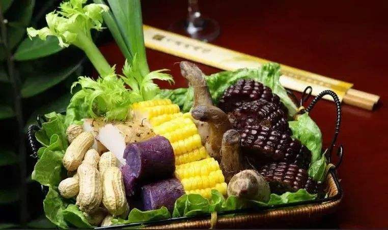 多吃什么食物可以防止大肠癌 8b114e2a08344094b96cbf17274fc34c.jpeg