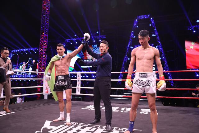 2020自由搏击70kg排名_金融学硕士自由搏击世界排名第七,塔戈夫的实力不