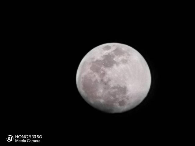 荣耀30上手综合测评：50倍潜望式长焦+旗舰性能