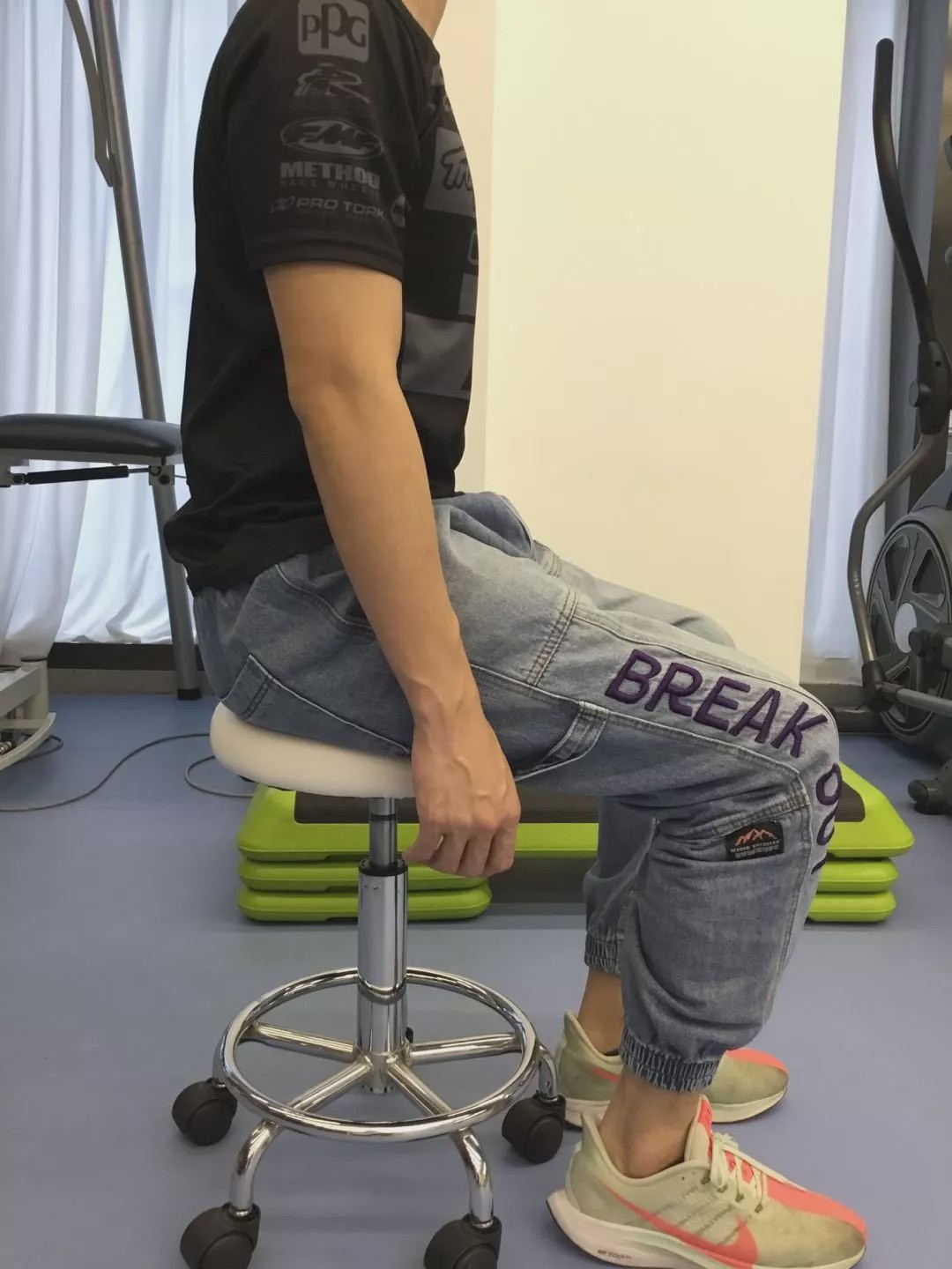 e05b853b86b04cf8b3075397826d86ad.jpeg