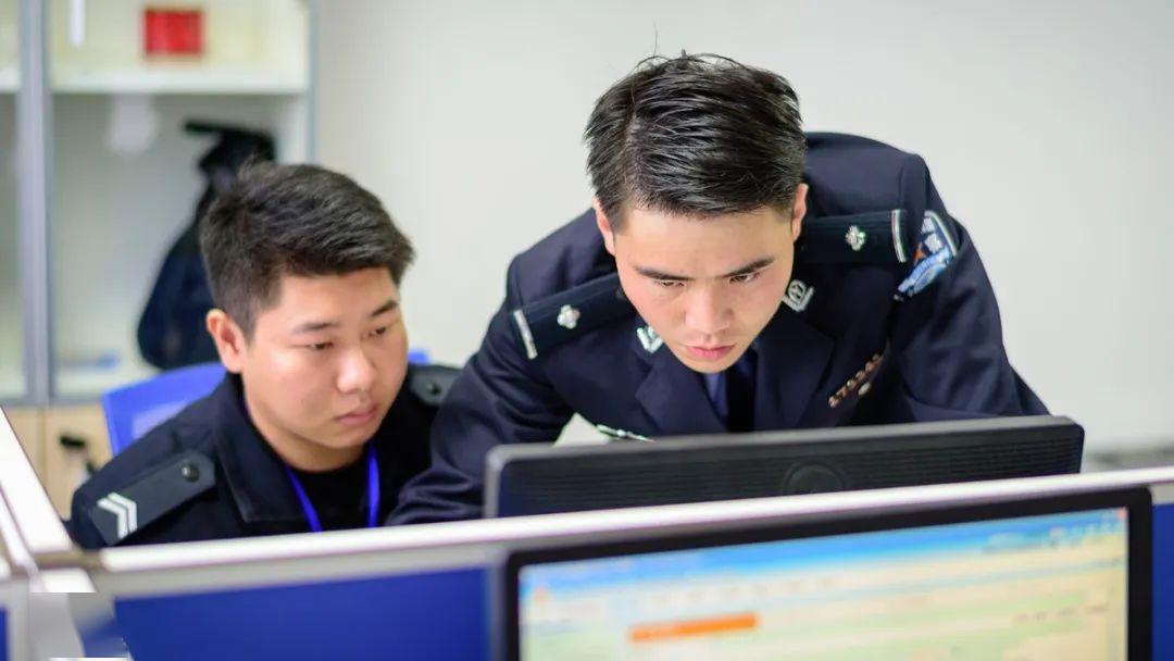 优秀!黄岩公安分局民警翁燕敏获"全国优秀共青团员"称号