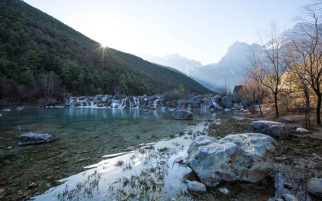 云南旅游攻略11月份天气 03f2891514e64272886f6d98a2307b6c.jpeg