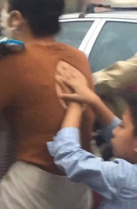 》入戏太深，幻想有人要杀他，1个多小时疯狂报警17次编辑为妈妈操碎了心