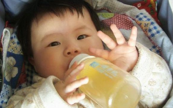 『孩子』儿科医生:家长4个习惯要改,坑娃4岁孩子硬生生被喂成脾胃虚