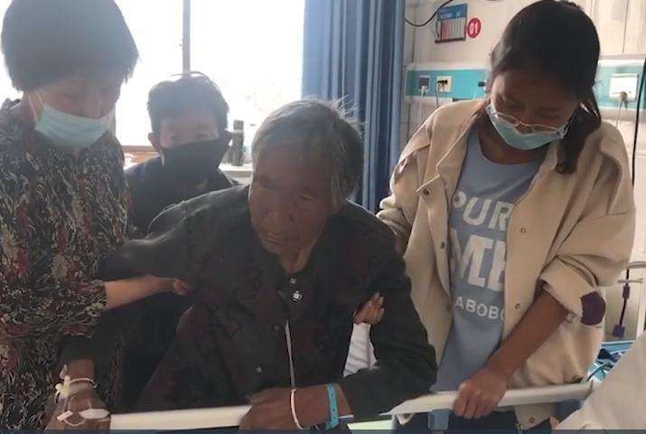 每经15点丨池子举报中信银行泄露其流水，上海银