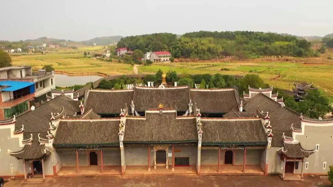 衡南县栗江镇,九水潆洄间,坐落着始建于北宋嘉佑六年(公元1061年)的