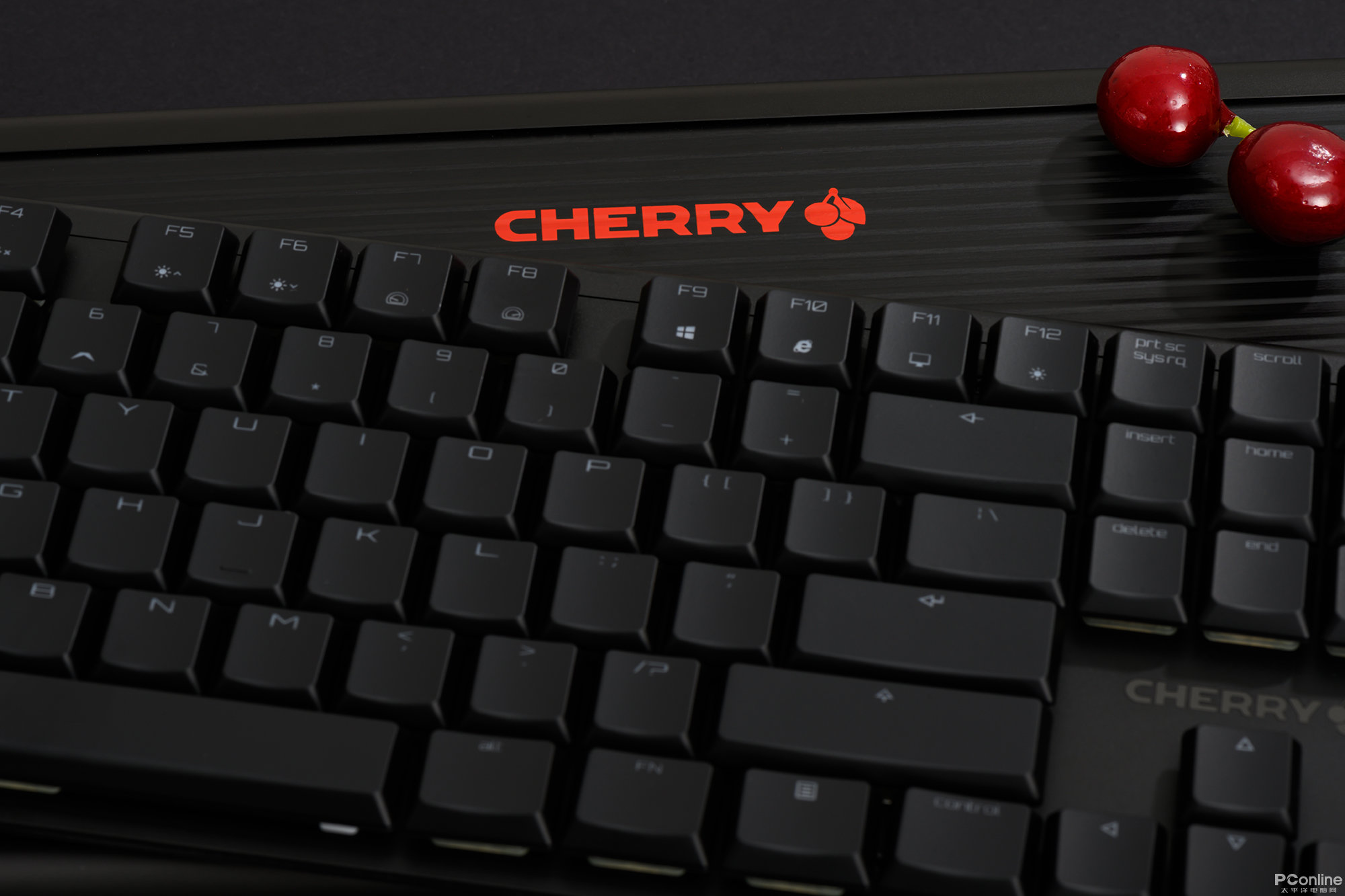 除了全铝合金的材质,樱桃cherry 10.