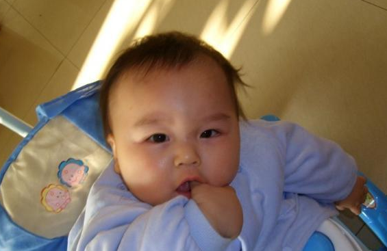 『孩子』儿科医生:家长4个习惯要改,坑娃4岁孩子硬生生被喂成脾胃虚