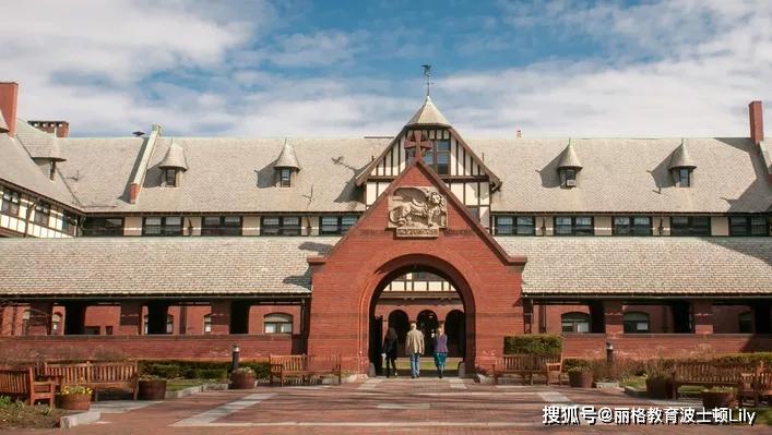 丽格等级分类:一类上圣马克学校04 st mark schoolap课程:24门.