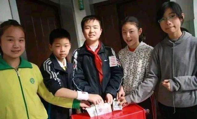 「武大」可如今的他却有些惋惜曾经的“少先队队长”获得武大自招机会