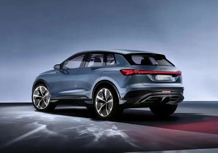 续航超450km 奥迪q4 e-tron有望2021年上市_搜狐汽车