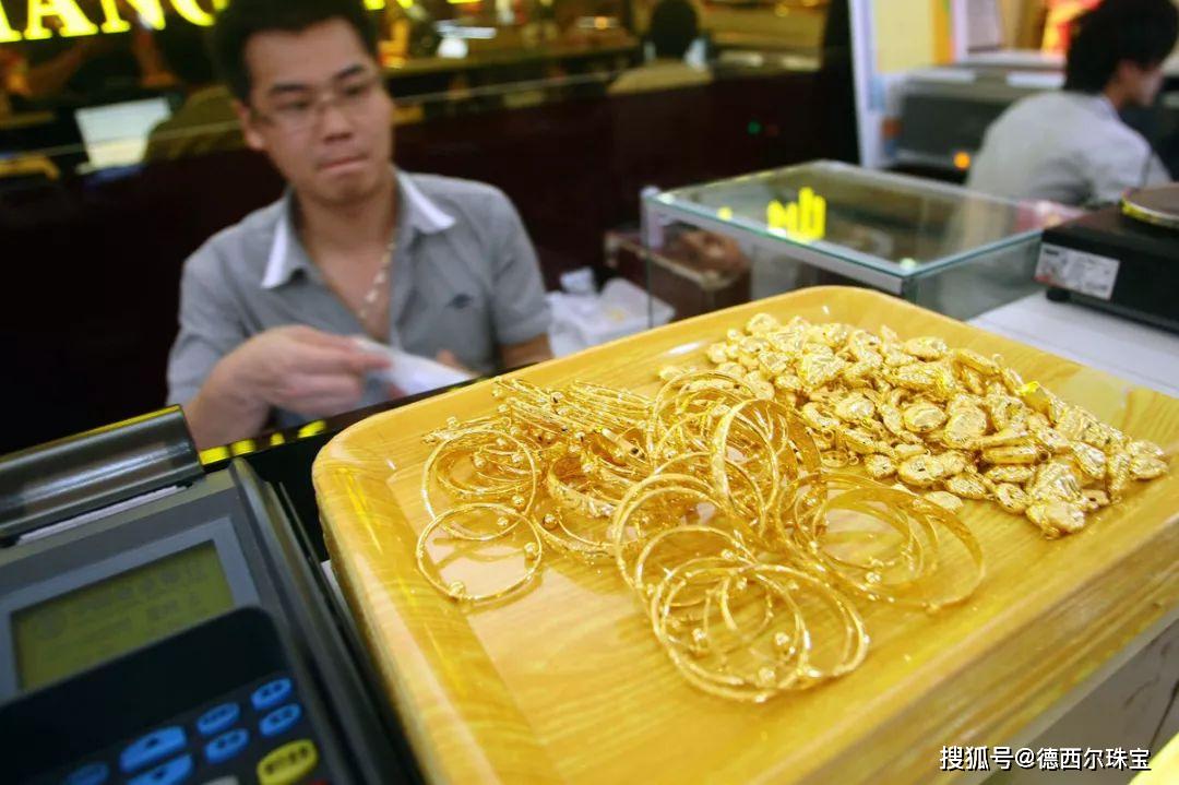 黄金能买到假的吗 b2fb0b56a6aa40988dc160313d61b7ff.jpeg
