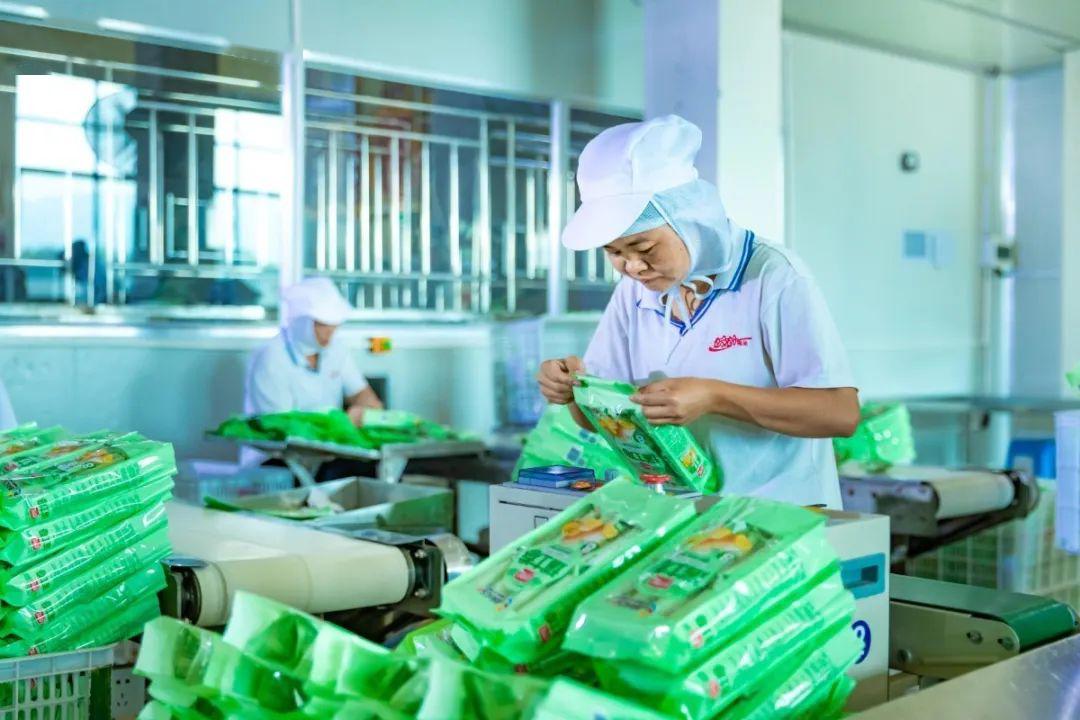 就是现在盼盼食品长汀工厂直播首秀百万红包雨等你来抢