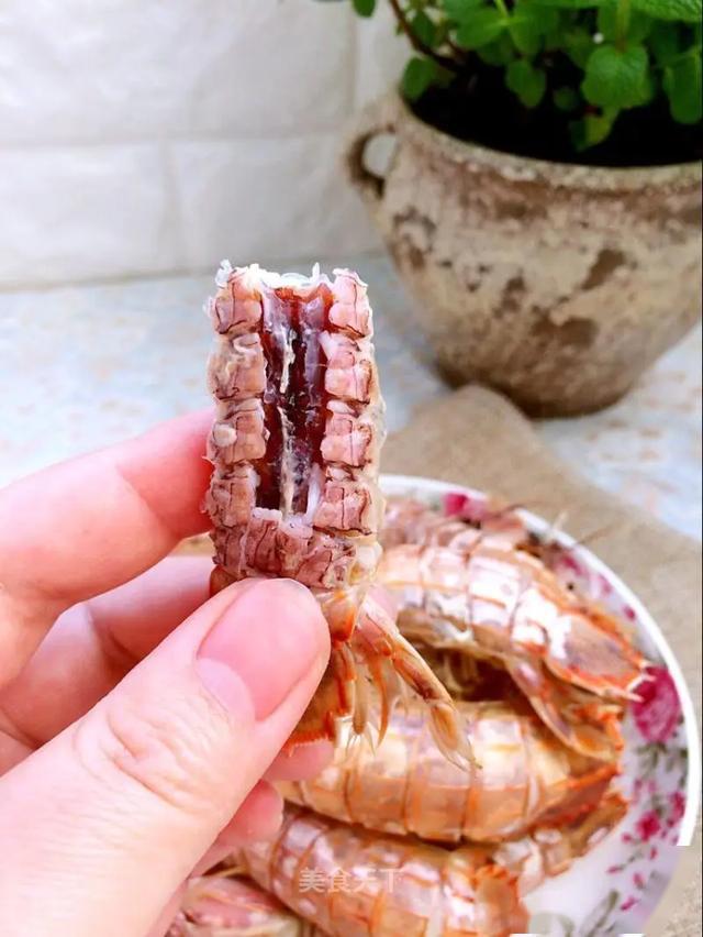 皮皮虾最肥美的季节鲜甜味美大家千万不要错过