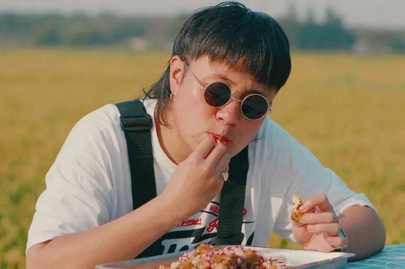贫穷料理,格蕾丝的美味与旅行,fm99.5主播,金城密探直播带货火热来袭!