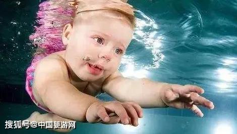 「婴儿」十几元就能买到宝宝的健康与智慧？婴儿游泳给您带来了答案！