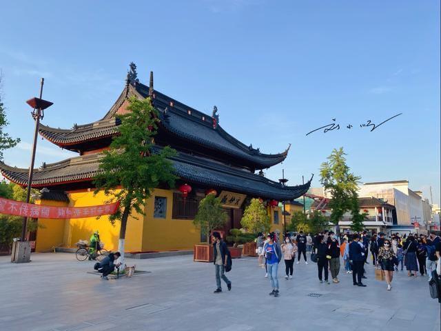 华东gdp相当于哪个国家_胃在哪个位置图(3)