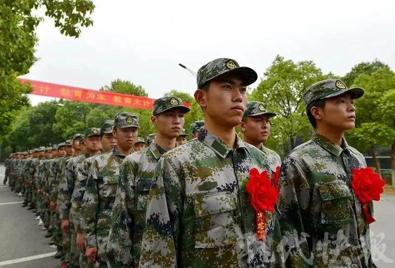 下半年应征报名:6月26日 至 8月15日18时全国征兵(女兵)2020年应征