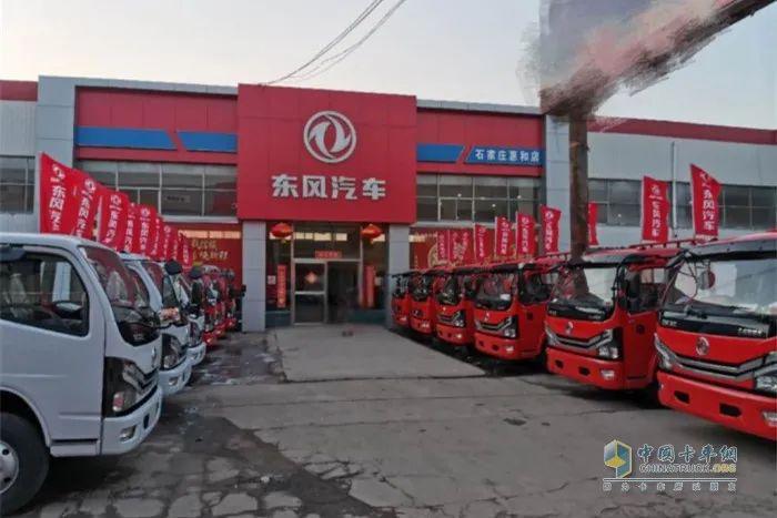 汽车销售团队，引领汽车销售新时代的先锋，汽车销售团队，引领汽车销售新时代的先锋