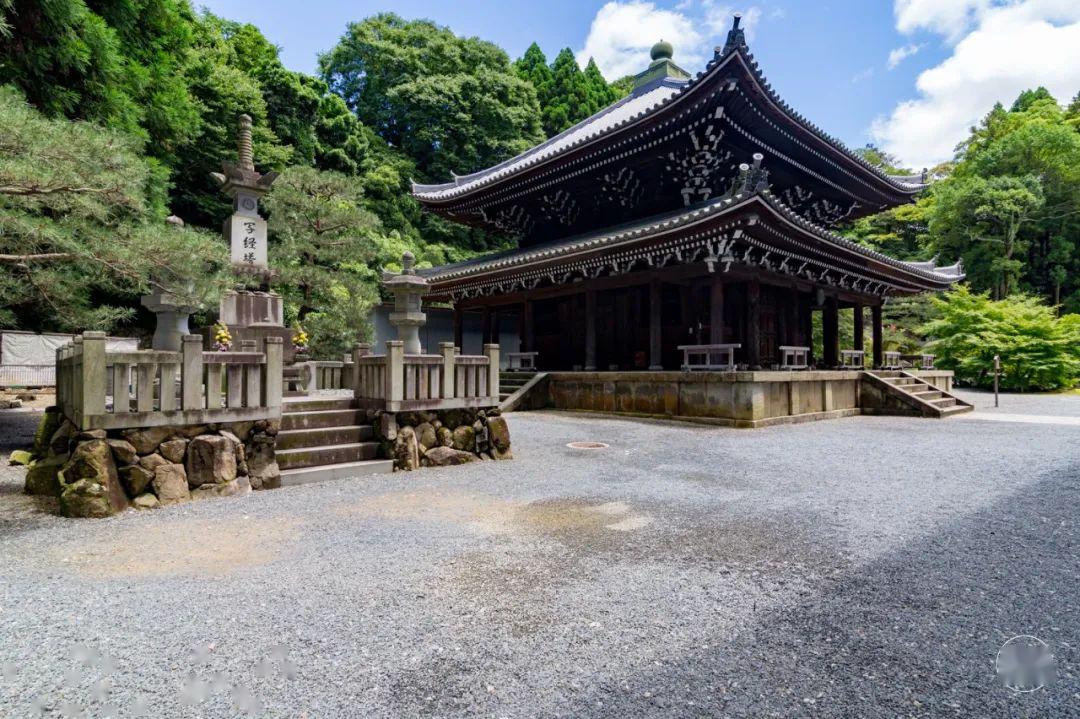 知恩院德川家的菩提寺毗邻只园的净土