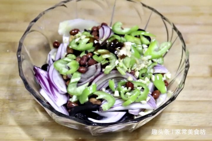 木耳焯水需多长时间 795c856cd1e444ac94b1e6b3f3bbc394.jpeg