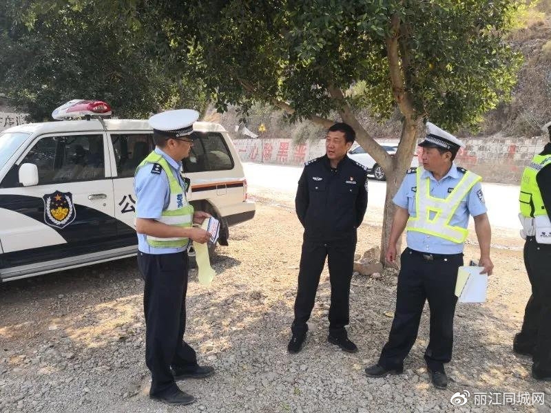 永胜交警在五一期间交出满意答卷