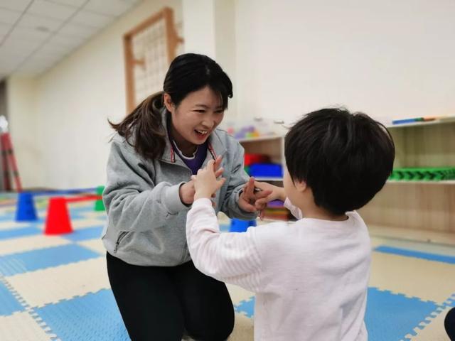 宝宝害怕声音怎么办