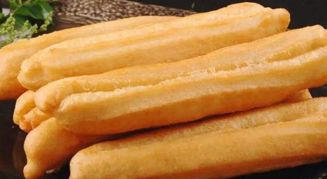 油条的做法 家庭版 d6dd532f2f49471da51fc319cd70d7bf.jpeg