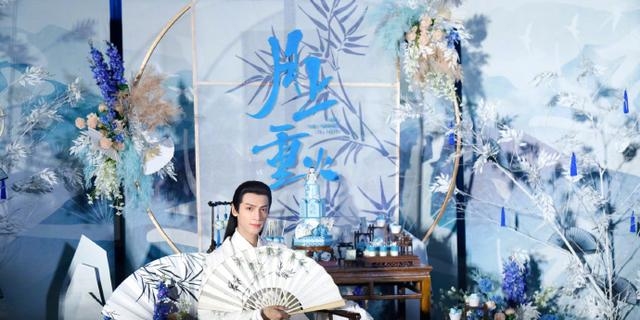 月上重火 开播在即,罗云熙古装扮相依旧惊艳