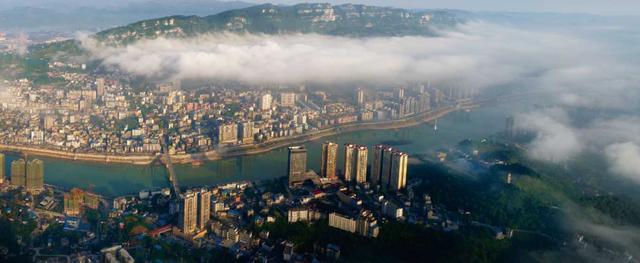 思南全景今年"五一"长假期间,我县旅游市场良好,无旅游安全事故和