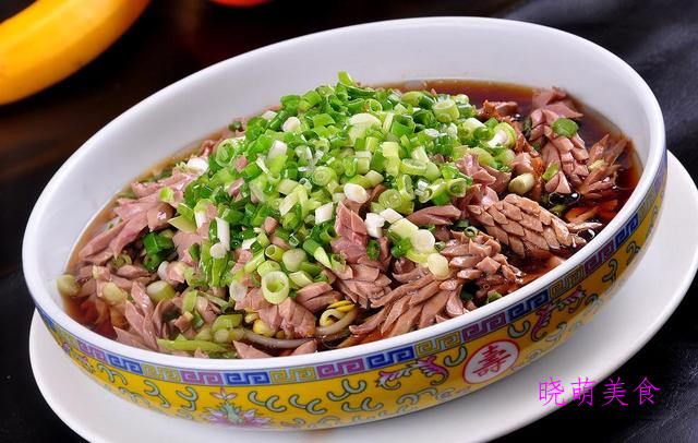 干锅鸡翅烧鸡块香辣蛤蜊椒盐鲳鱼葱香腰花的美味做法