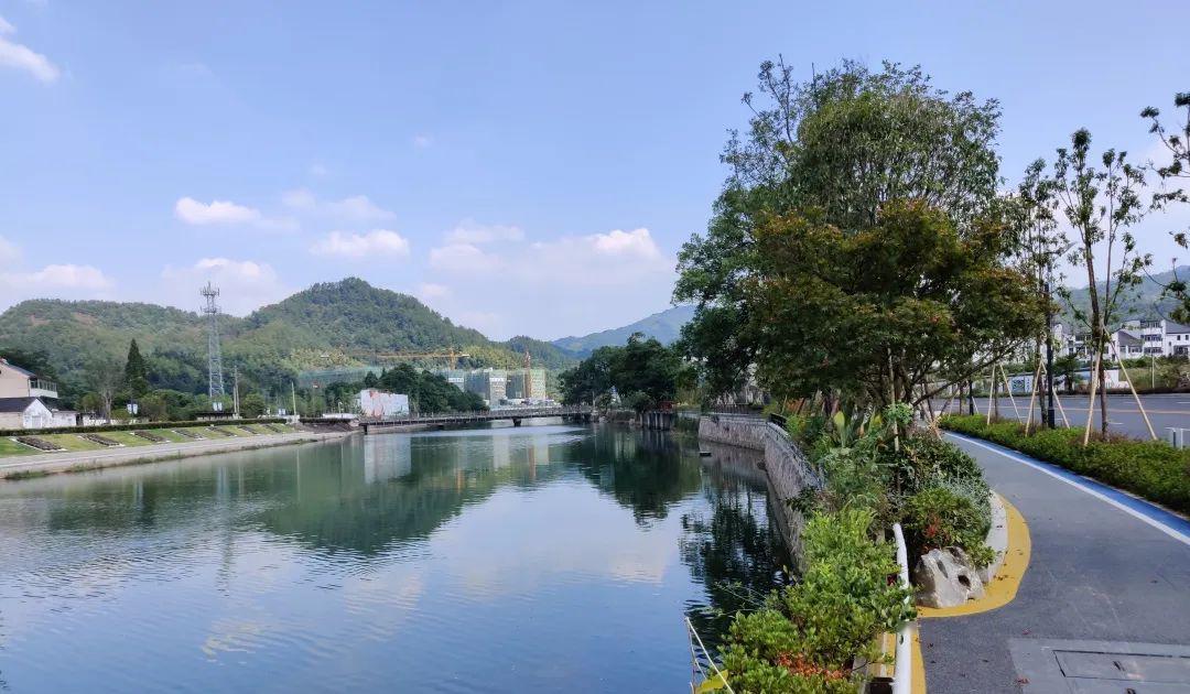 安地镇安地村3岩头村位于金华仙源湖省级旅游度假区境内,距金华市区约