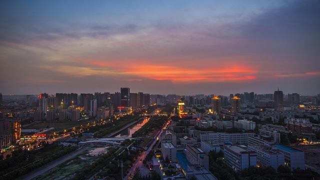 郑州gdp排名_青岛郑州长沙GDP相近,比拼企业实力,想不到它的上市公司这么多