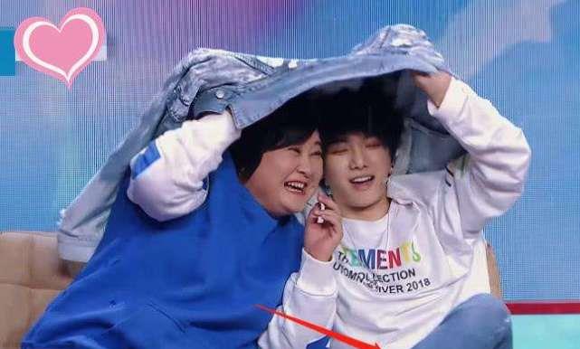 王牌对王牌蔡明猜成语_蔡明王牌对王牌(2)