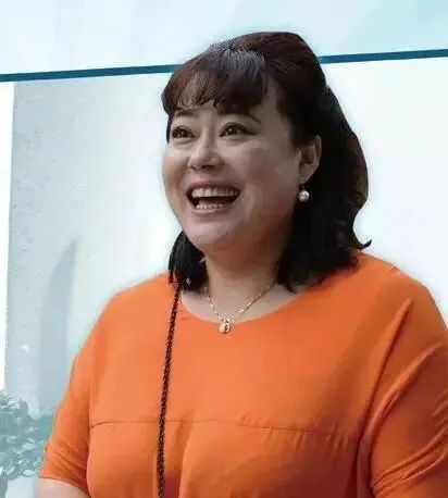 原创现在看来,演员李菁菁被封杀,何止得罪导演那么简单!