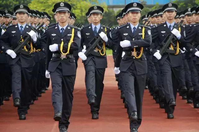 这八所警校仪仗队,帅爆了!