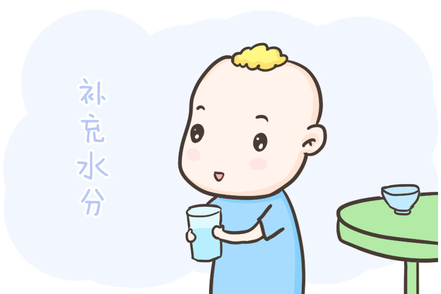 2,白痱 白痱就是那种细小,清亮,非常浅表和无炎症反应的水泡.