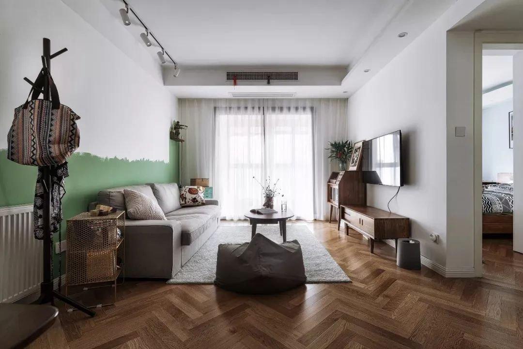 想让80㎡小户型装出110㎡的客厅效果?学会这几招,妥妥